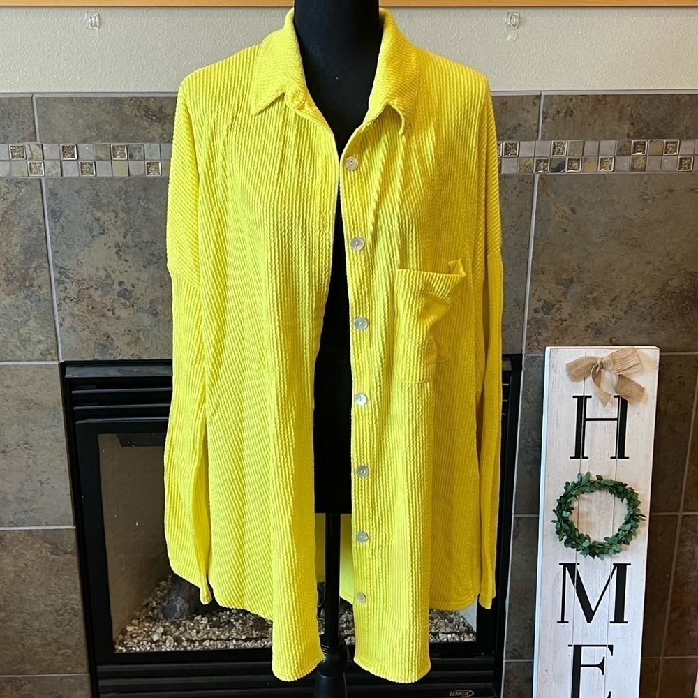 Lemon yellow ribbed long sleeve top, size large.